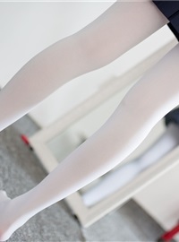 Foot photo of silk stockings girl(5)